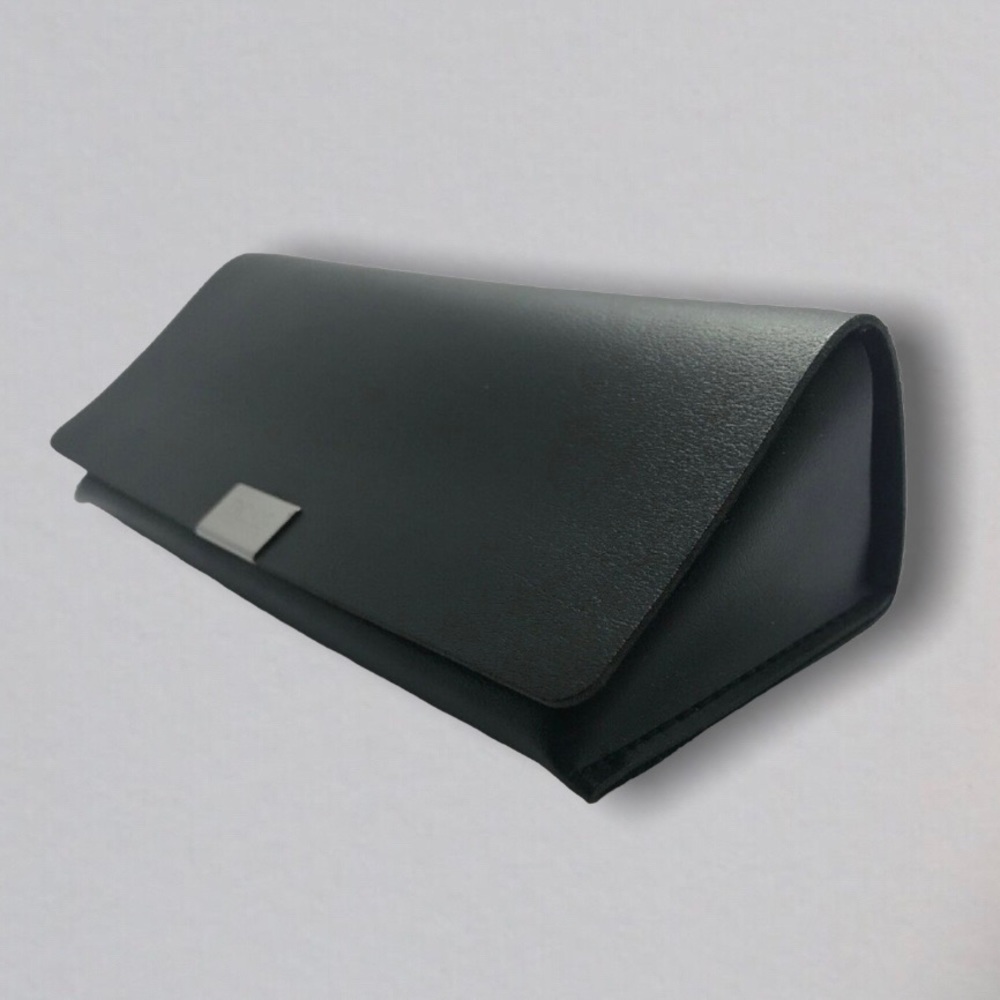 Hugo Boss Sunglasses Case And Lens Cloth - Picture 3 of 3